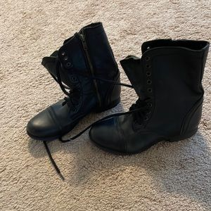 Black boots